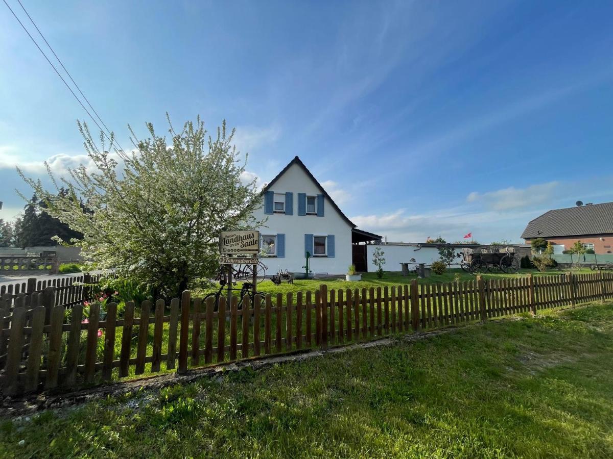 Pension Landhaus An Der Saale Bernburg Exteriér fotografie